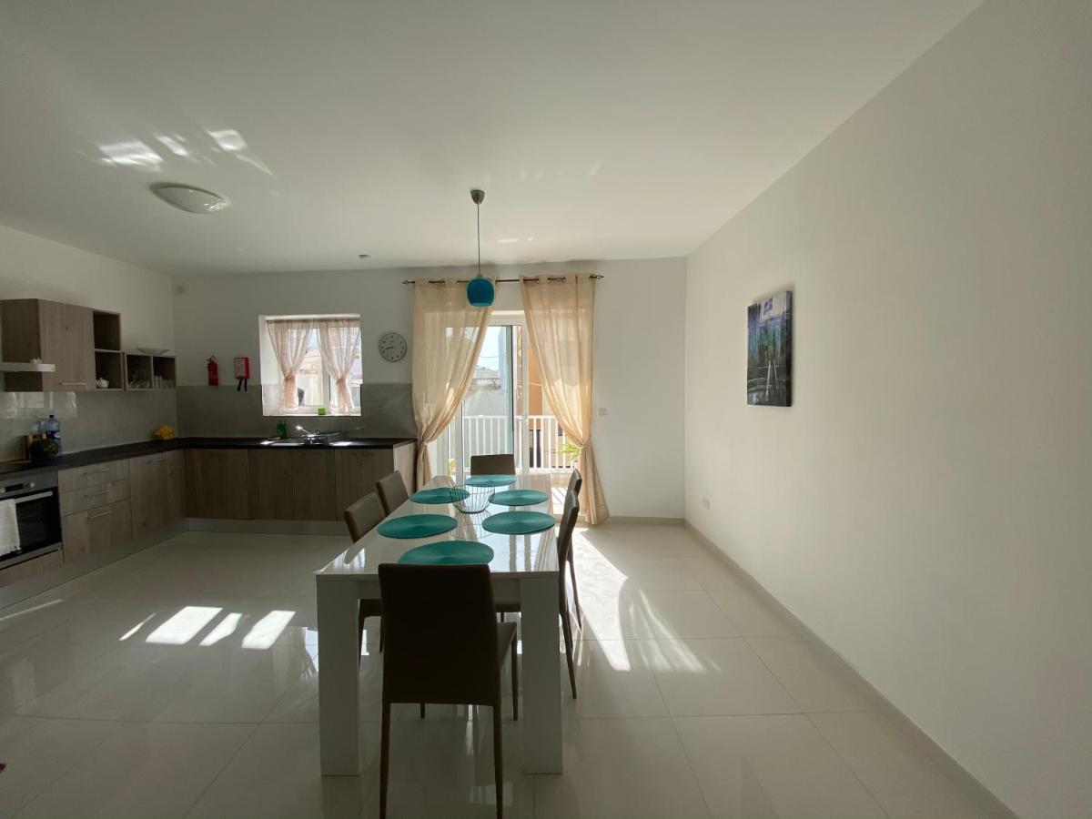 Sunshine Apartments Mellieha - Modern Three Bedroom Apartment - Apt No 2 Exterior foto